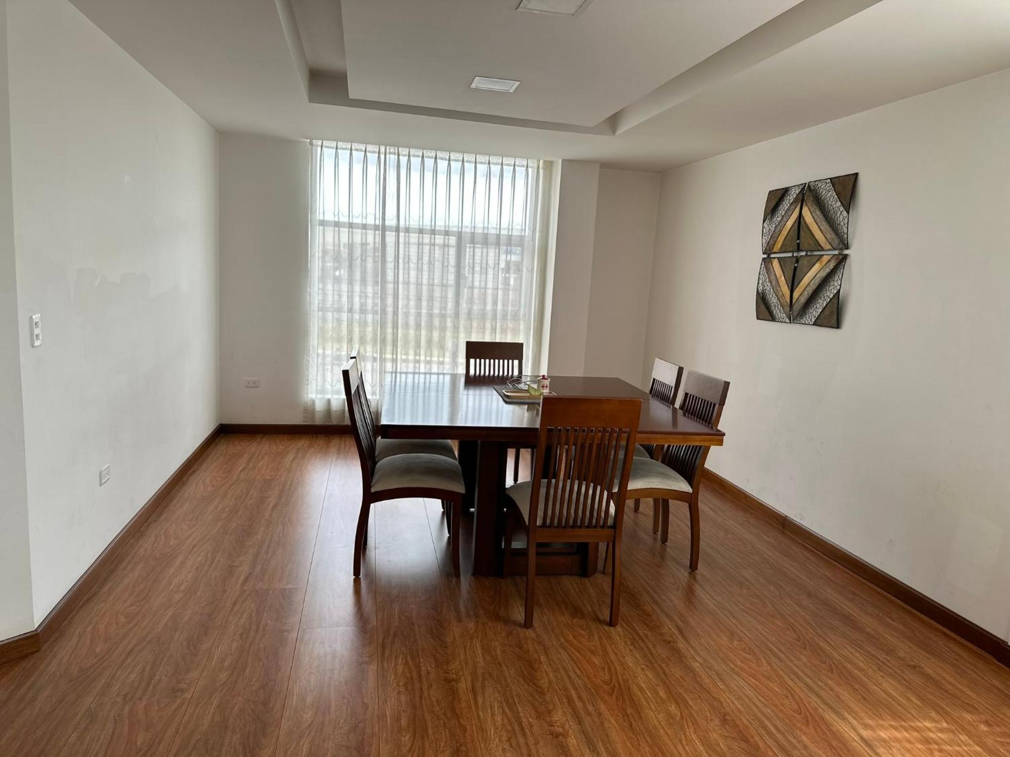 Instant Hotel - Departamento En Ambato Exteriör bild
