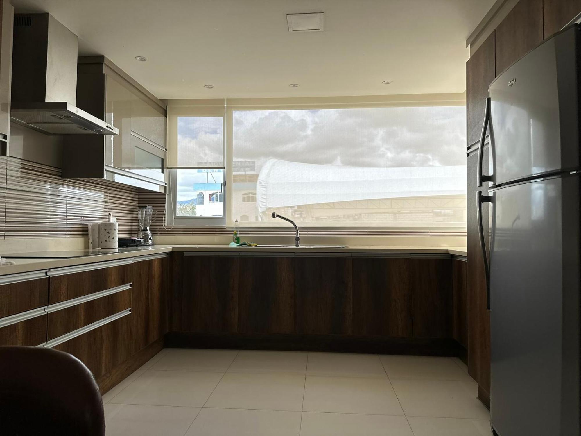 Instant Hotel - Departamento En Ambato Exteriör bild