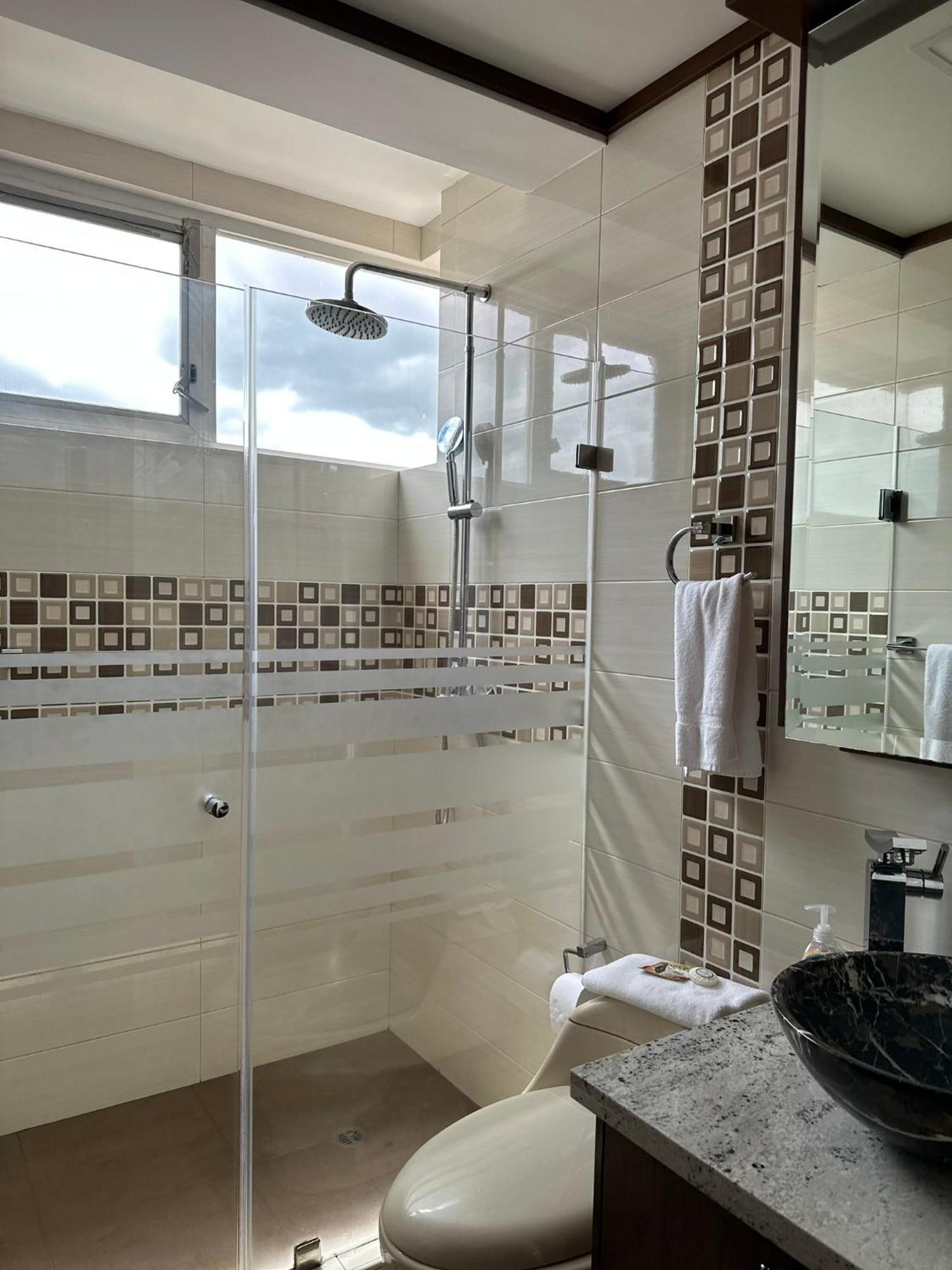 Instant Hotel - Departamento En Ambato Exteriör bild