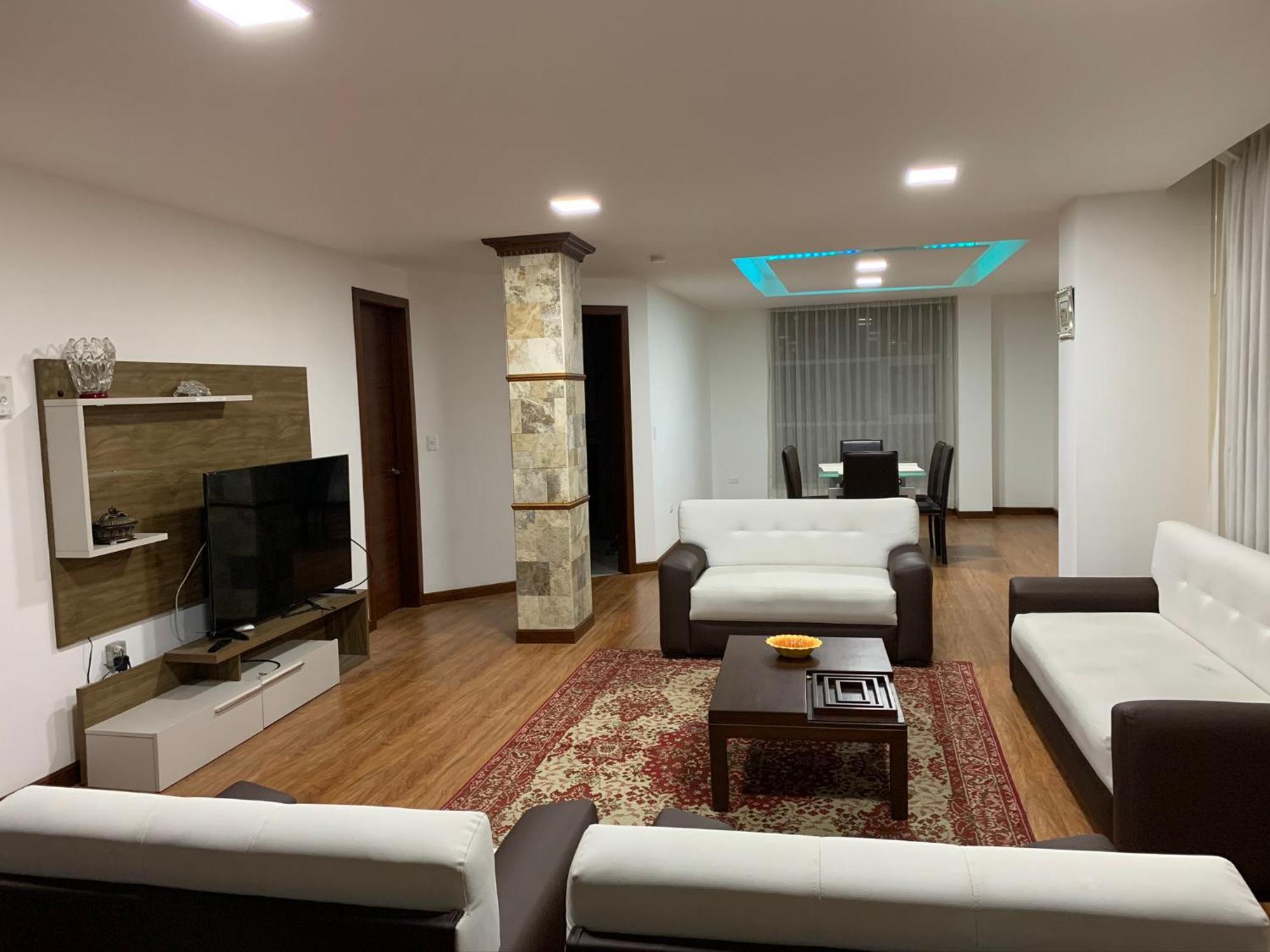 Instant Hotel - Departamento En Ambato Exteriör bild